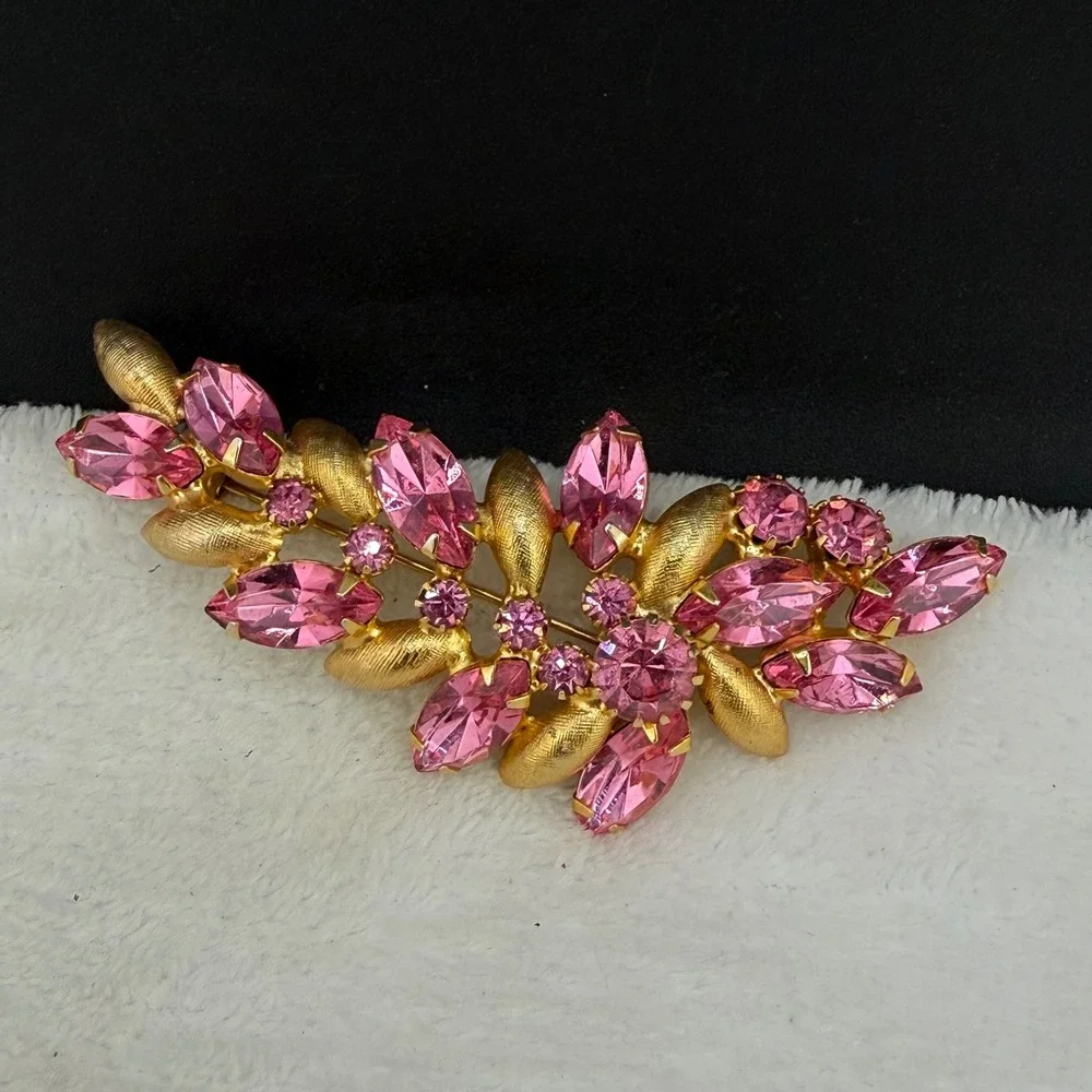 Vintage Rhinestone Brooch Pink Gold Tone Leaf Spray